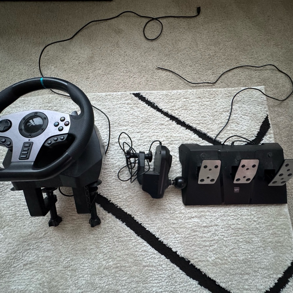 Gaming Steering Wheel and Pedals Set - Black